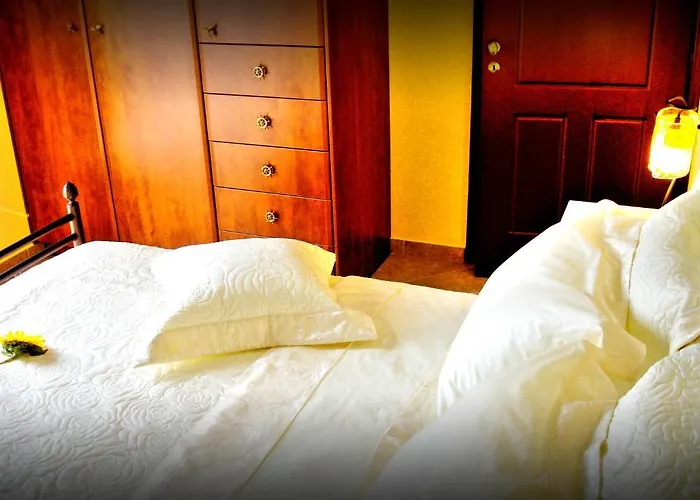 Acroploro Holiday home *